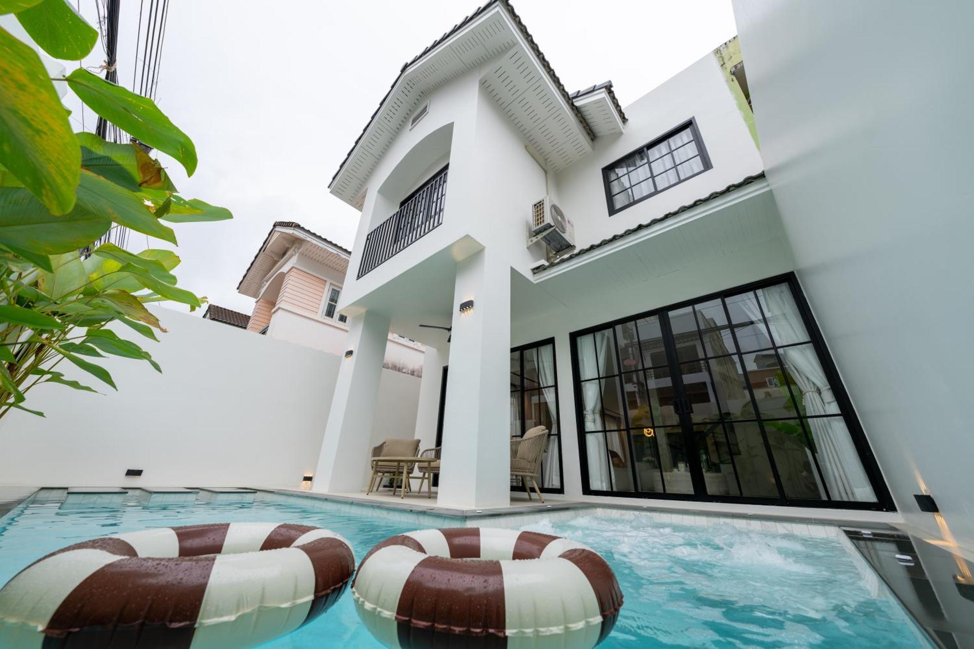 House No 158 Patong Pool Villa Экстерьер фото